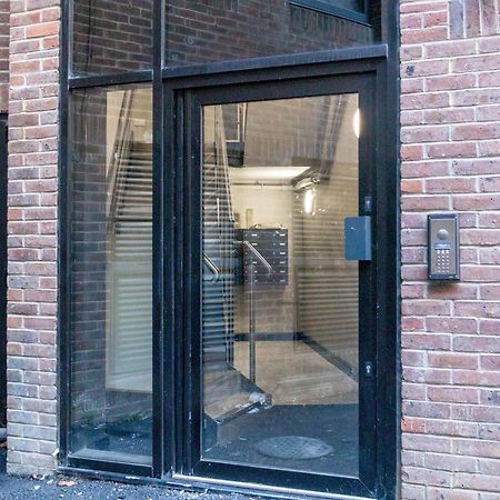 Modern 1-Bedroom Apartment In Leeds City Centre Sleeps 2 Central Station Buitenkant foto