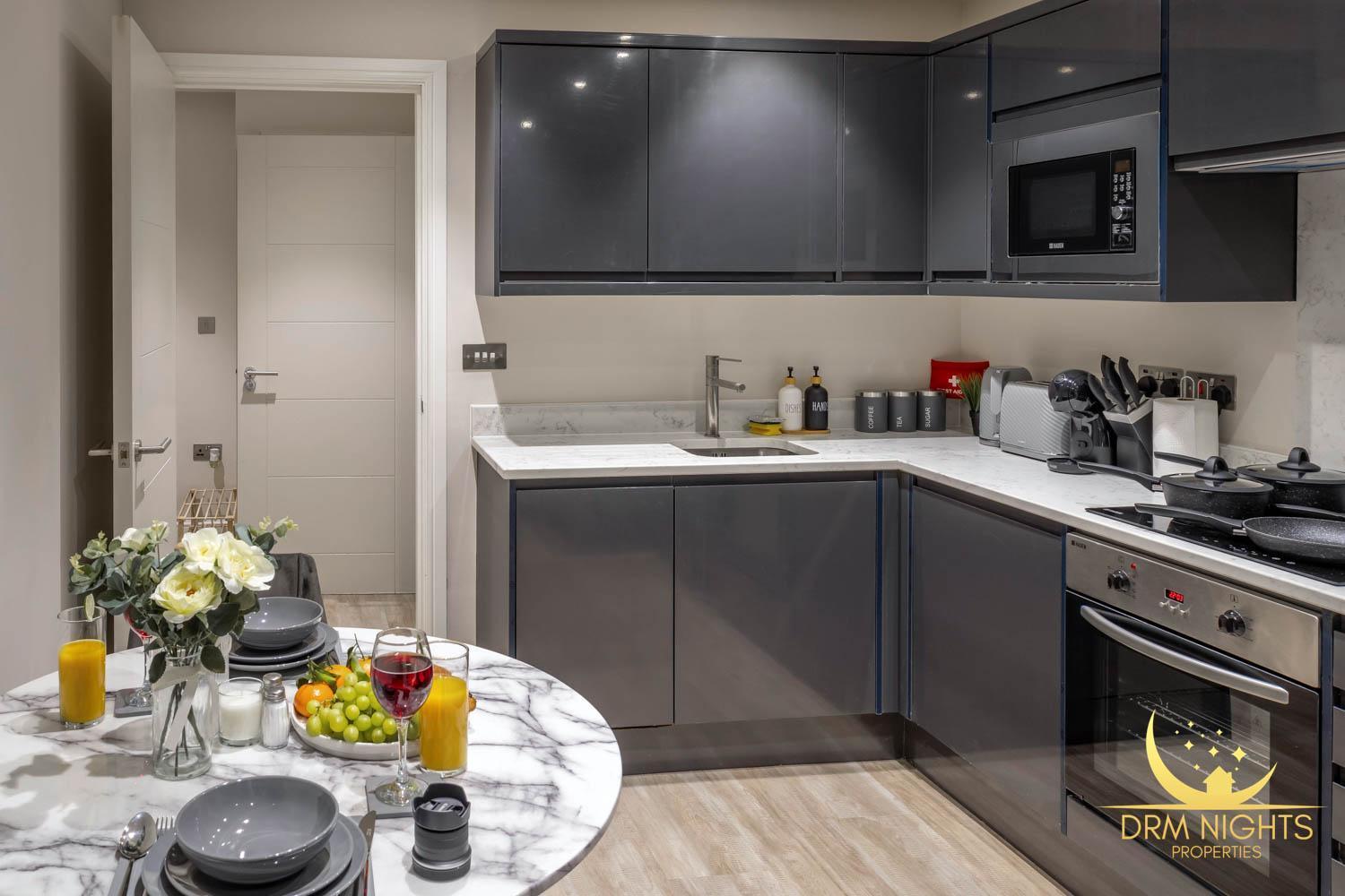 Modern 1-Bedroom Apartment In Leeds City Centre Sleeps 2 Central Station Buitenkant foto