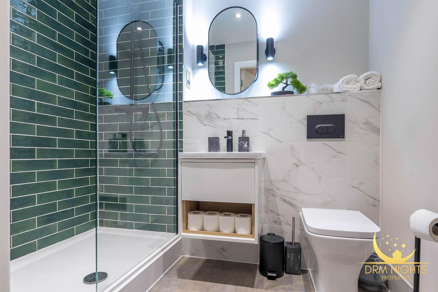 Modern 1-Bedroom Apartment In Leeds City Centre Sleeps 2 Central Station Buitenkant foto